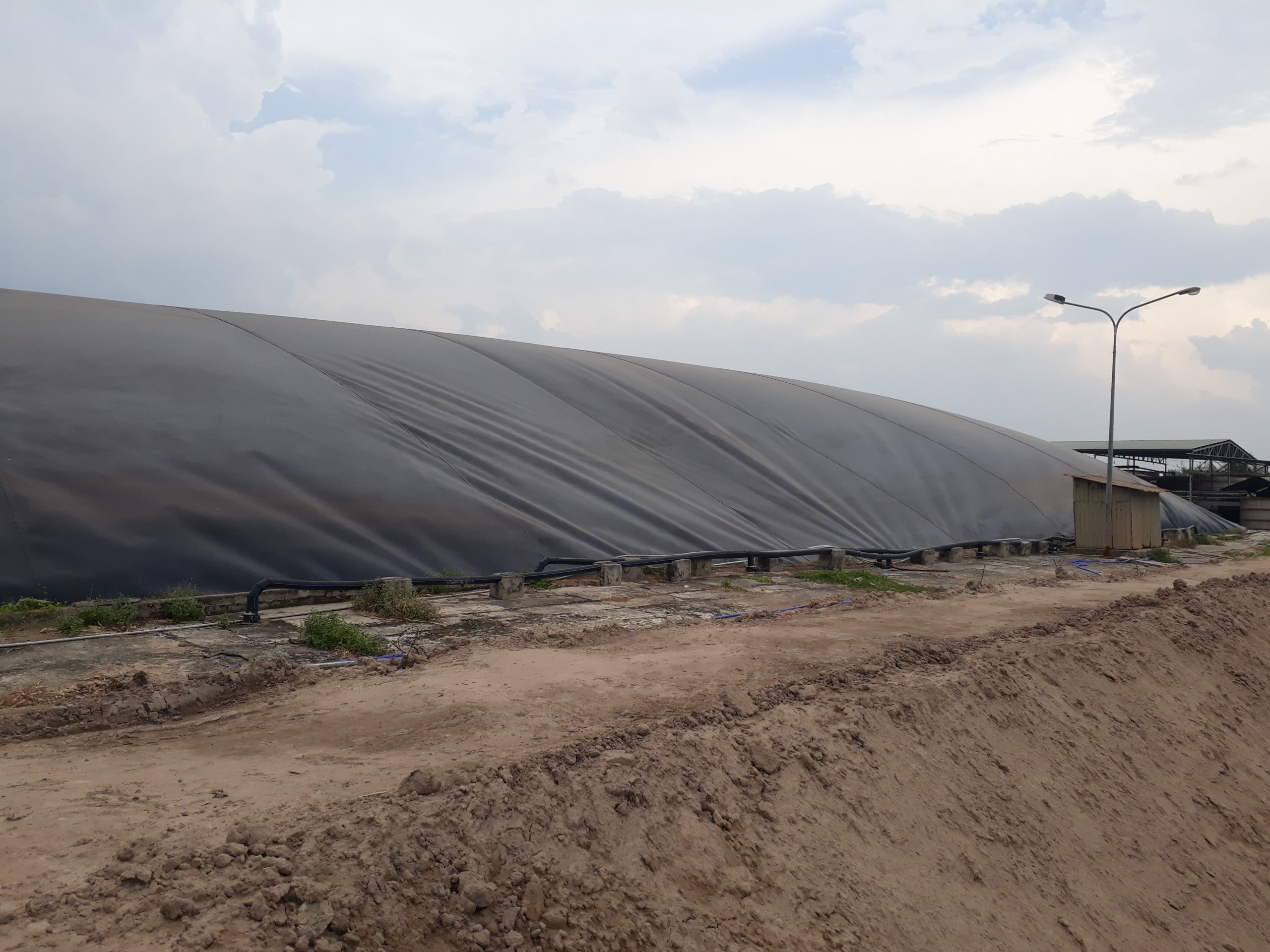 màng chống thấm HDPE hồ Biogas