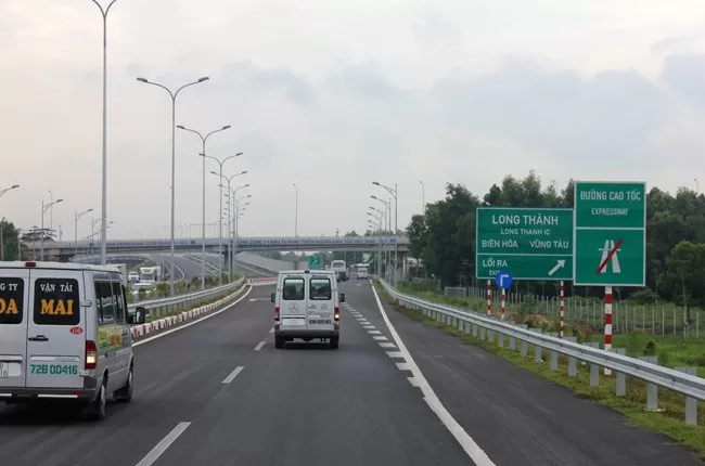 Đường cao tốc TPHCM - Dầu Giây Rút ngắn thời gian hành trình và giảm ùn tắc giao thông